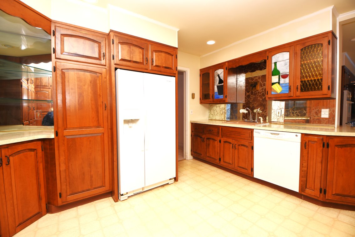 Image for Sold! Real Estate For Auction | 1850 Briarcliff Terrace, Allentown, PA 18103 | March 26, 2026 at 4:00 PM