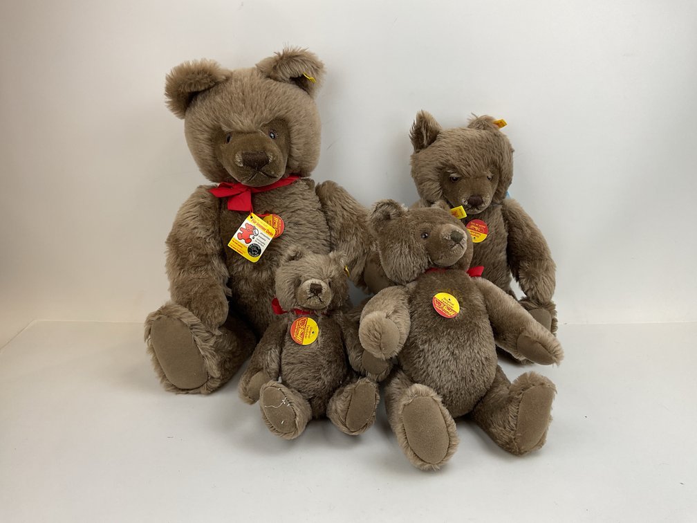 Steiff Bears