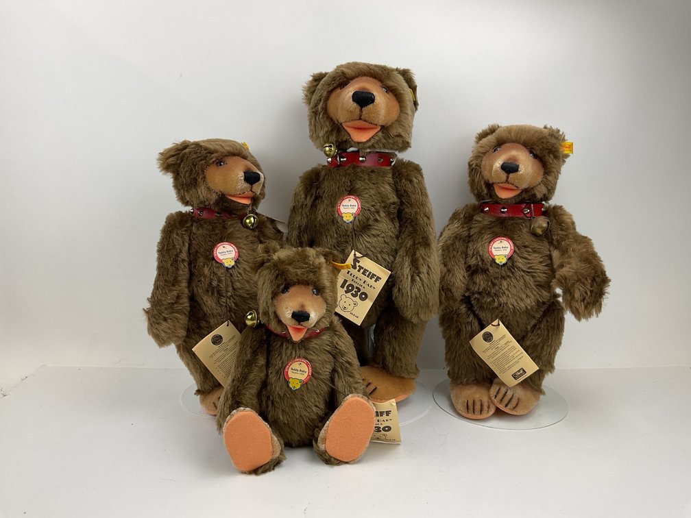 Steiff Bears