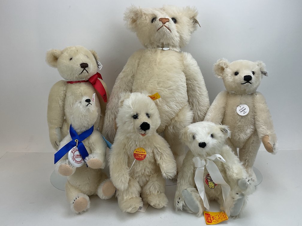 Steiff Bears