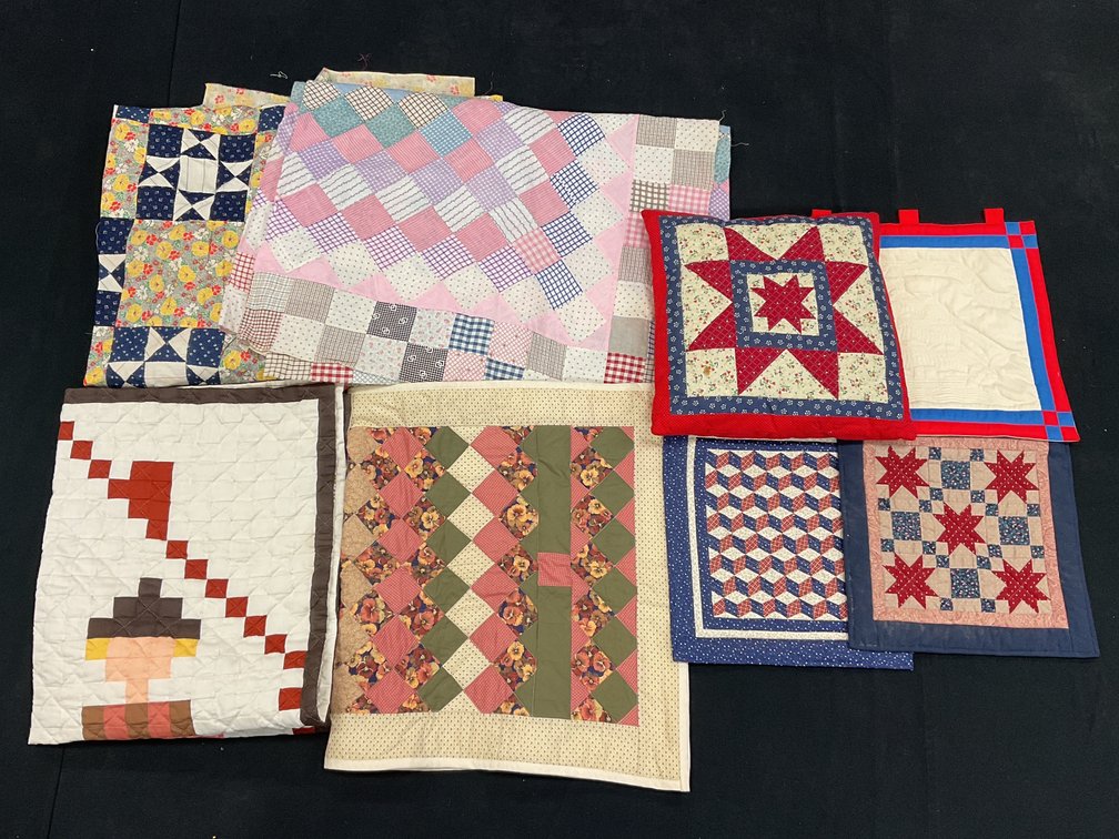 Quilts & Wall Hangings