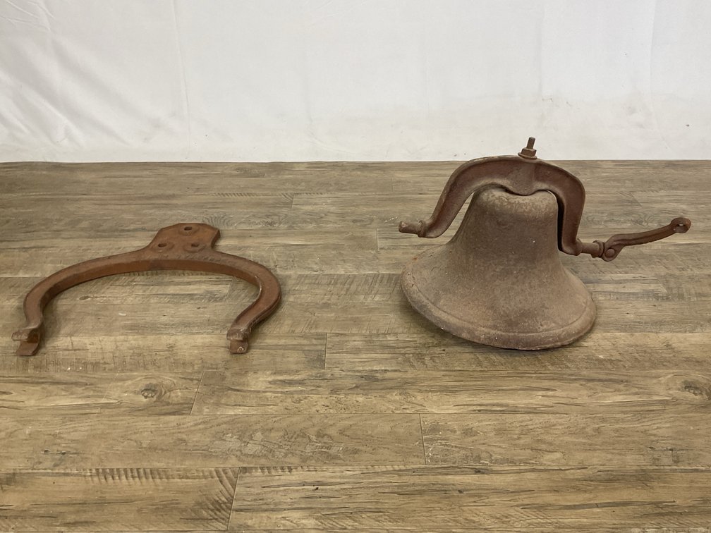Cast Iron Bell & Mounting Yoke