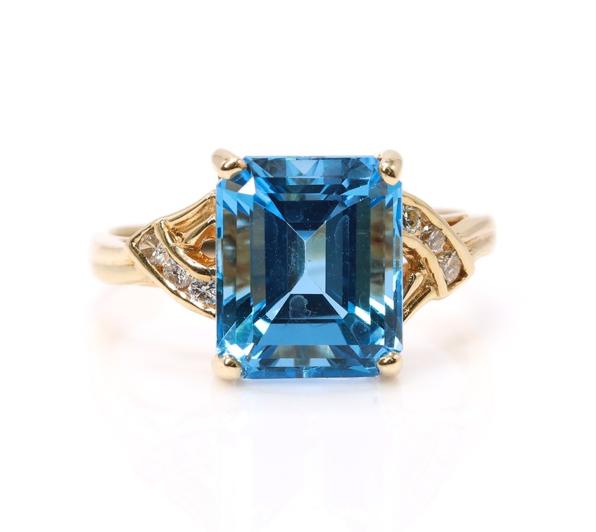 14k YG Topaz Diamond RIng