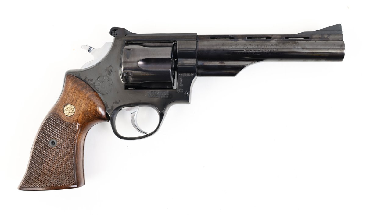 Llama-Gabilondo/Stoeger Super Comanche Double Action Revolver
