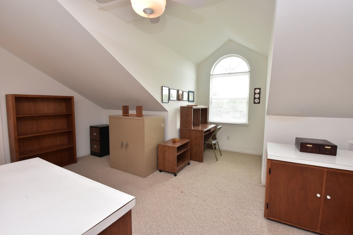 Image for Sale Pending | Real Estate For Sale | 56 Gentry Terrace, Souderton, PA 18964