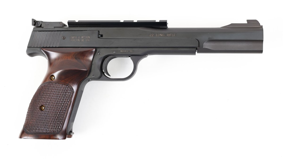 Smith & Wesson 41 Semi Automatic Pistol