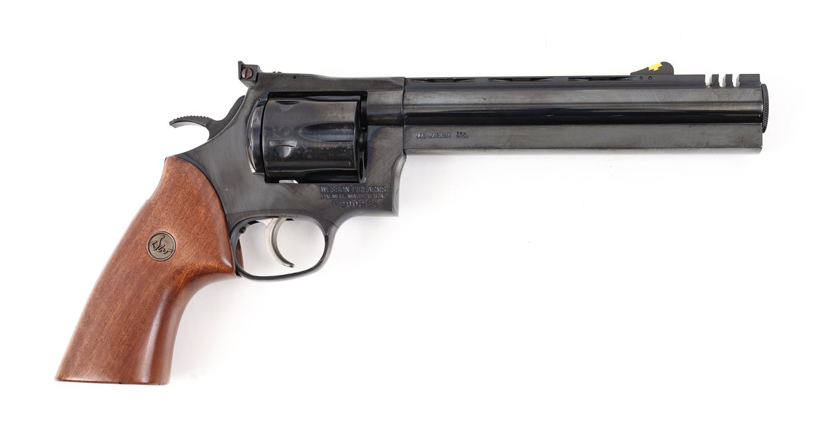 Dan Wesson .44VH Double Action Revolver
