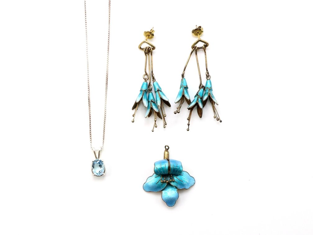 Sterling Silver Jewelry
