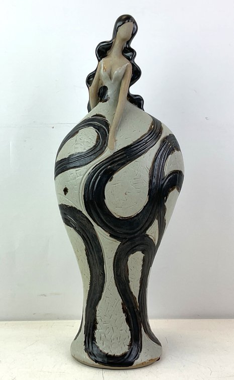 Studio Pottery
