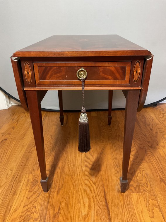 Hekman Mahogany Drop-Leaf Table