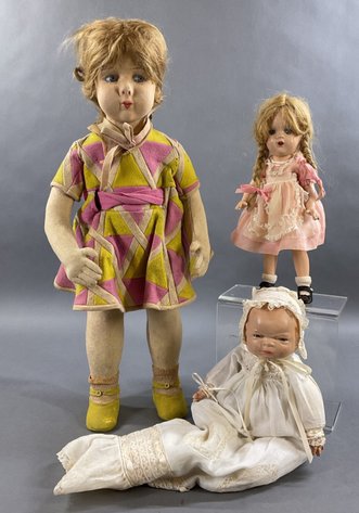 Image for LOT OF DOLLS.