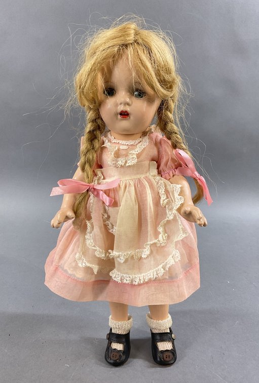 Image for LOT OF DOLLS.