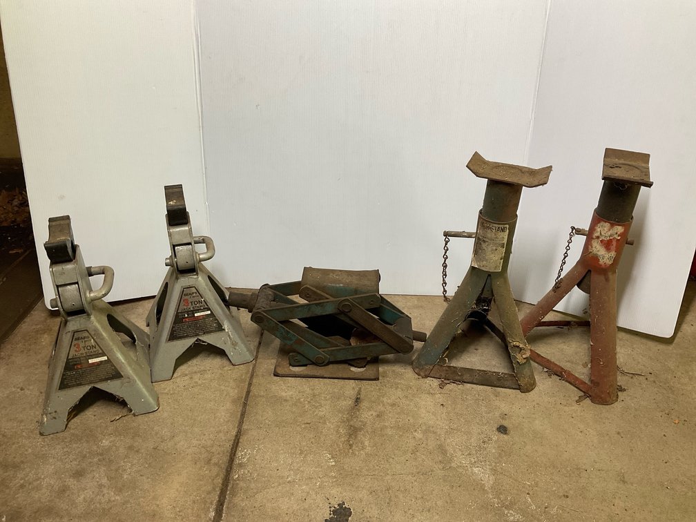3-Ton Jack Stands and Assorted Jacks