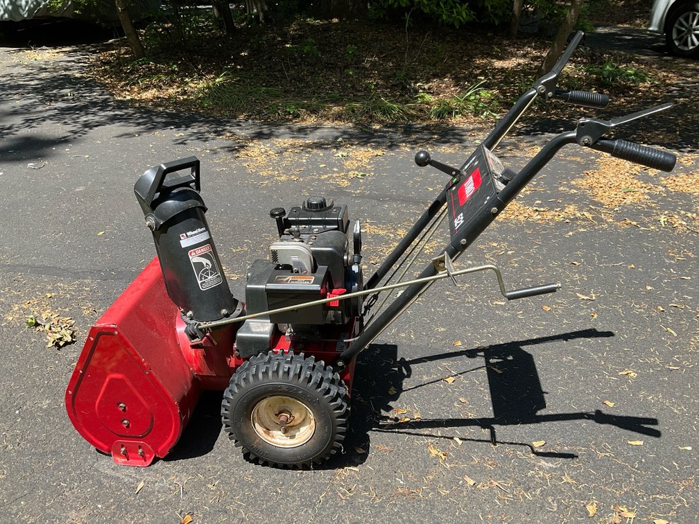 Toro 521 Snowblower