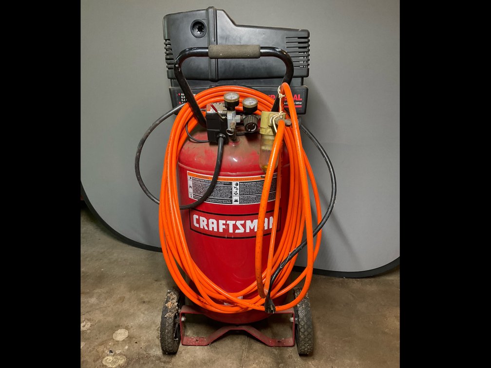 Craftsman 22-Gallon 5HP Air Compressor