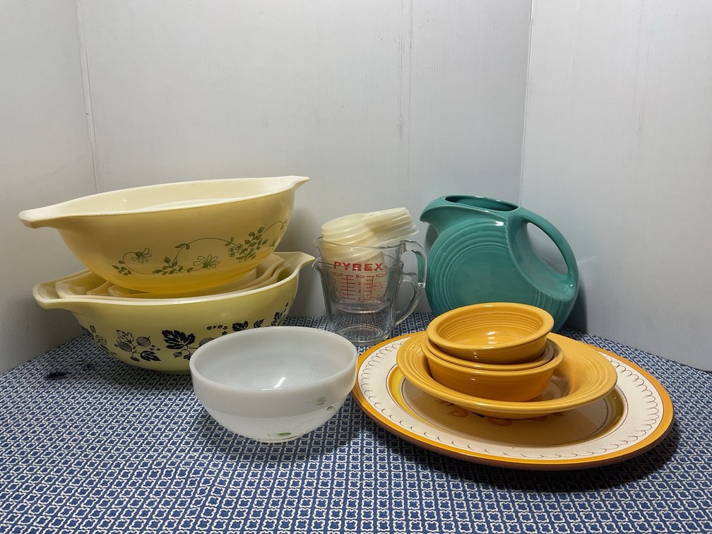 Pyrex, Fiestaware, and Stangl Kitchenware