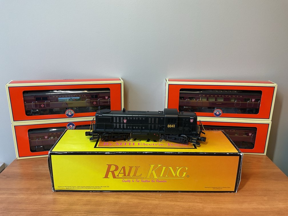 Lionel Train Set & MTH RailKing Locomotive