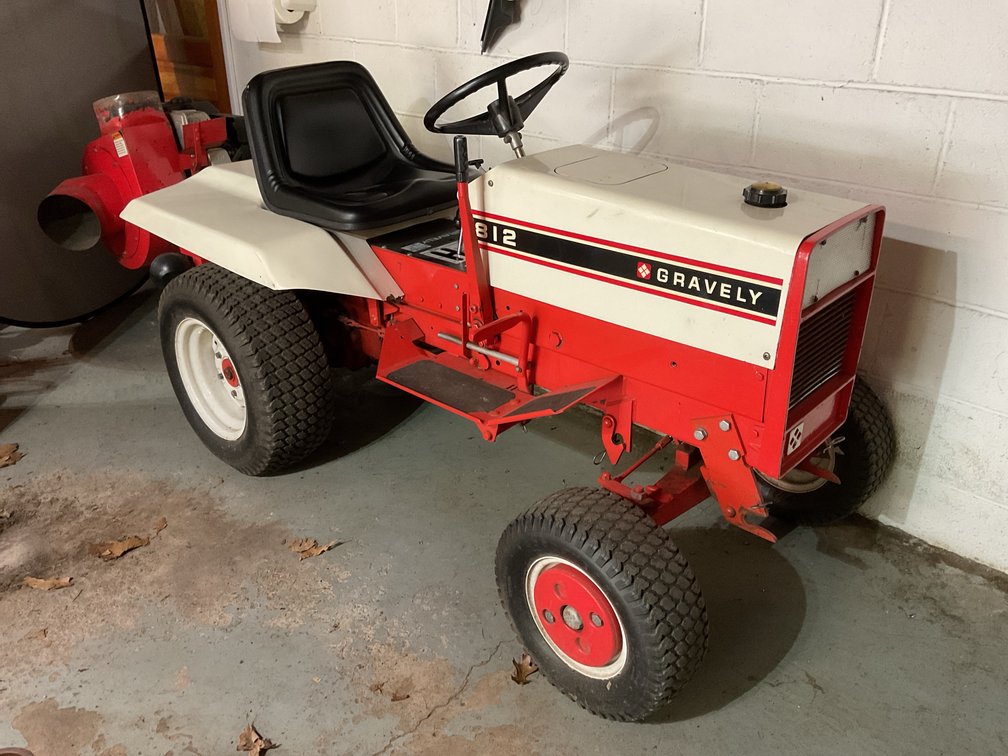 Gravely 812 Riding Tractor