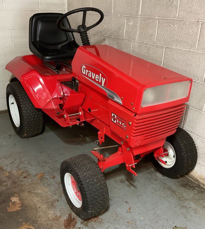 Gravely Professional 14 G Tractor