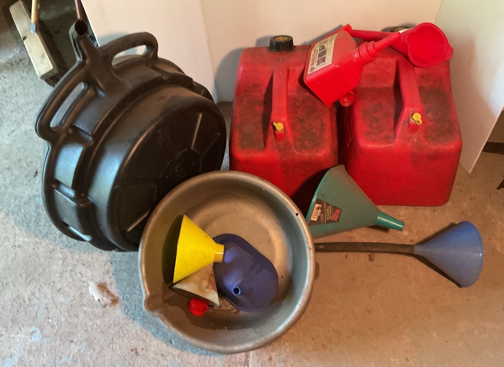 Chilton Gas Cans and Garage Equipment