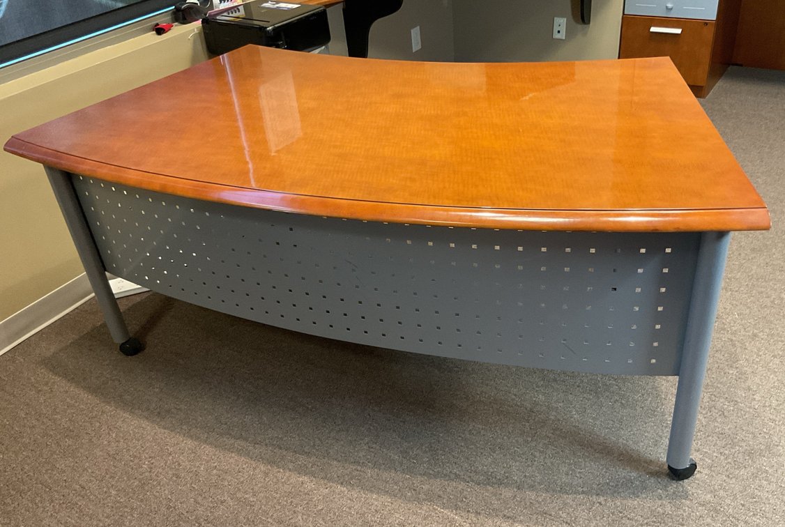Contemporary Curved Office Desk