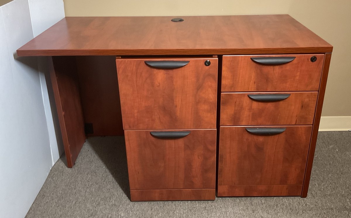 Wooden Laminate Office Desk