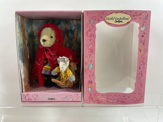 Image for RED RIDING HOOD.