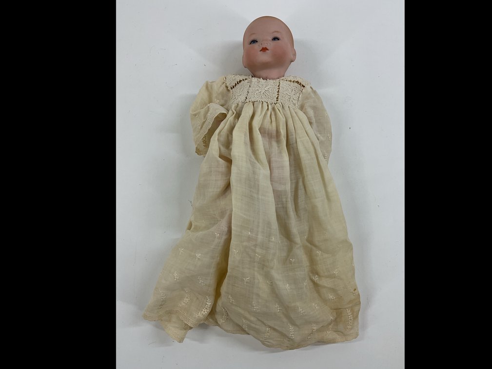 Image for GERMAN BISQUE DOLLS.