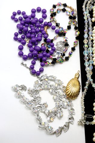 Image for Costume Necklaces