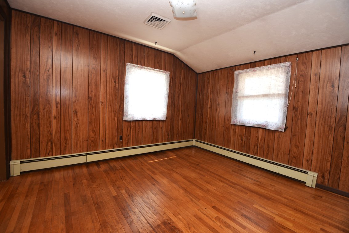 Image for Sale Pending | Real Estate For Sale | 571 Township Line Rd, Telford PA 18969