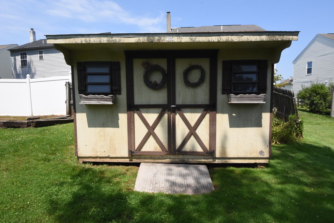 Image for Sale Pending | Real Estate For Sale | 571 Township Line Rd, Telford PA 18969