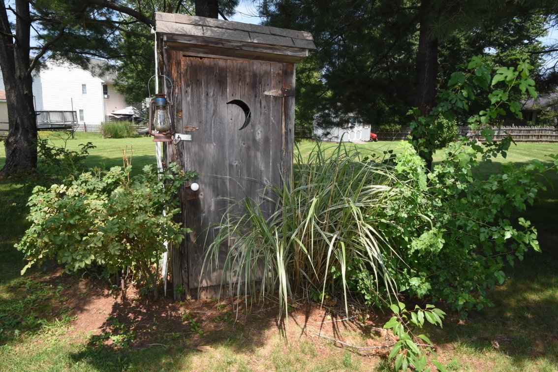 Image for Sale Pending | Real Estate For Sale | 571 Township Line Rd, Telford PA 18969