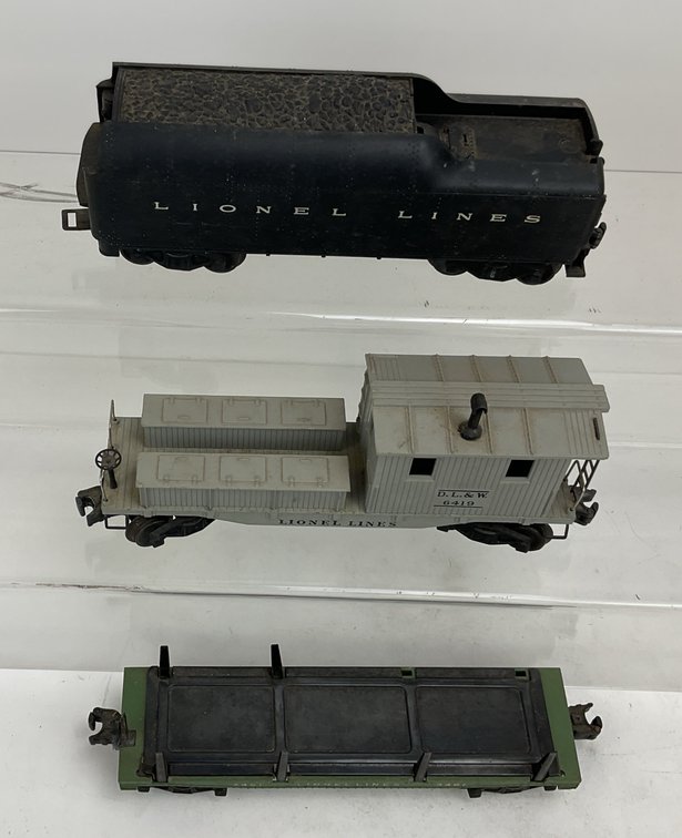 Image for Lionel Steam Engine and Train Cars