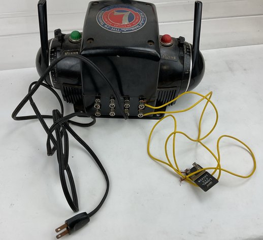 Image for Lionel Transformer and Train Cars
