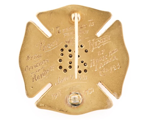 Image for 14K Gold FDNY 20 Year Service Presentation Badge