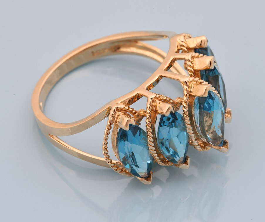 Image for 14K YG Blue Topaz Ring