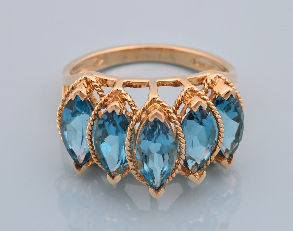 Image for 14K YG Blue Topaz Ring