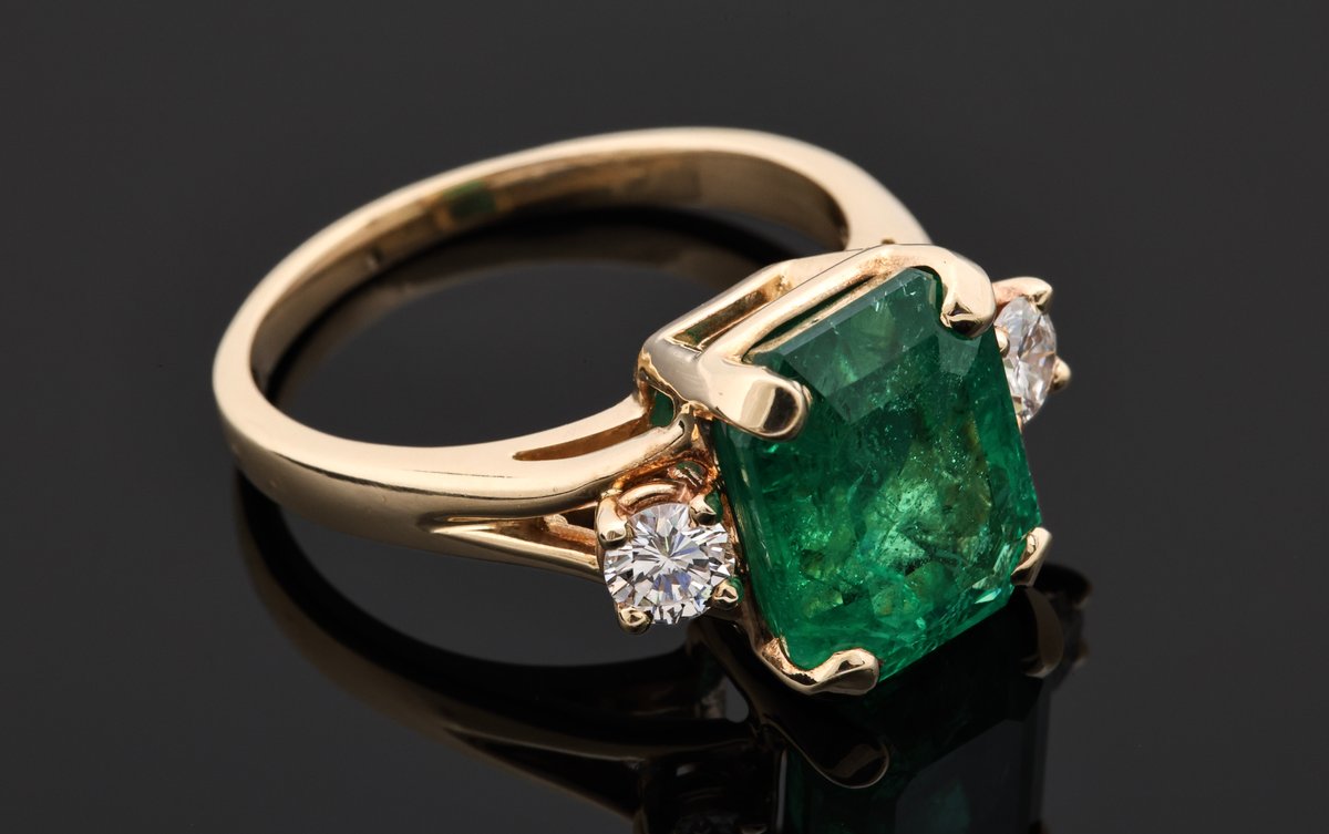 Image for 14K YG Emerald & Diamond Ring