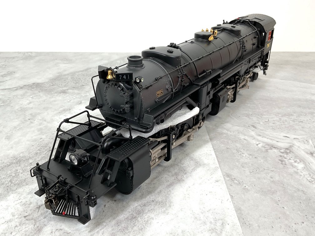 Image for Lionel Virginian 2-8-8-2 Locomotive & Tender