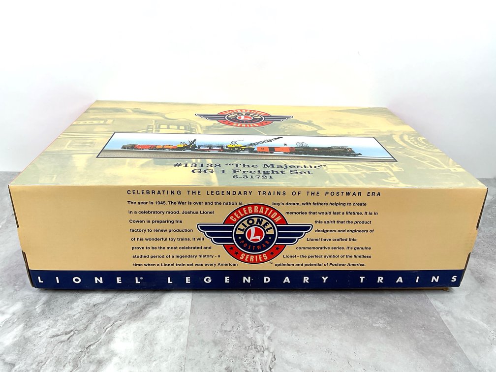 Image for Lionel #13138 The Majestic GG-1 Freight Set