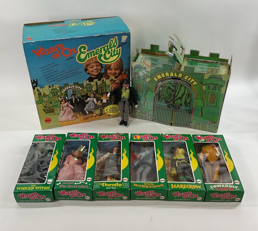 Image for Modern, Collectible and Antique Dolls | September 29, 2026 at 7:00 PM
