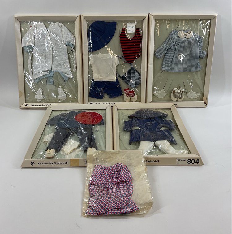 Image for Modern, Collectible and Antique Dolls | September 29, 2026 at 7:00 PM