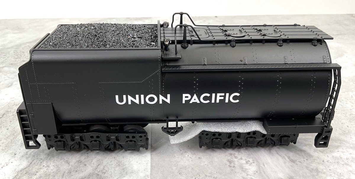 Image for Lionel Union Pacific 4-12-2 Locomotive & Tender