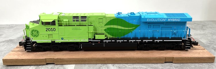 Image for Lionel O-Gauge GE Evolution Hybrid Locomotive