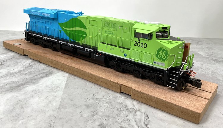 Image for Lionel O-Gauge GE Evolution Hybrid Locomotive