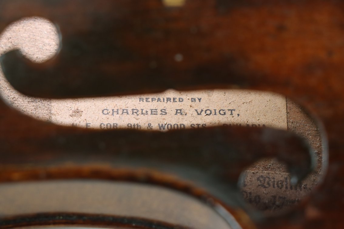Image for Old 4/4 Violin and 2x Bows