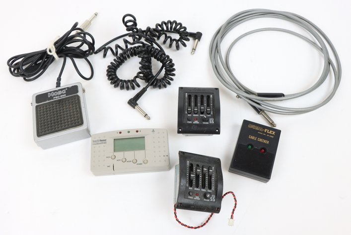 Image for Box Lot of Assorted Items