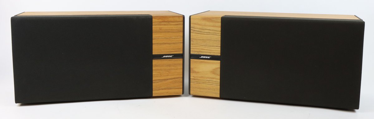Lot of 2 Bose 6.2 Speakers