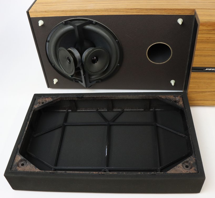 Image for Lot of 2 Bose 6.2 Speakers