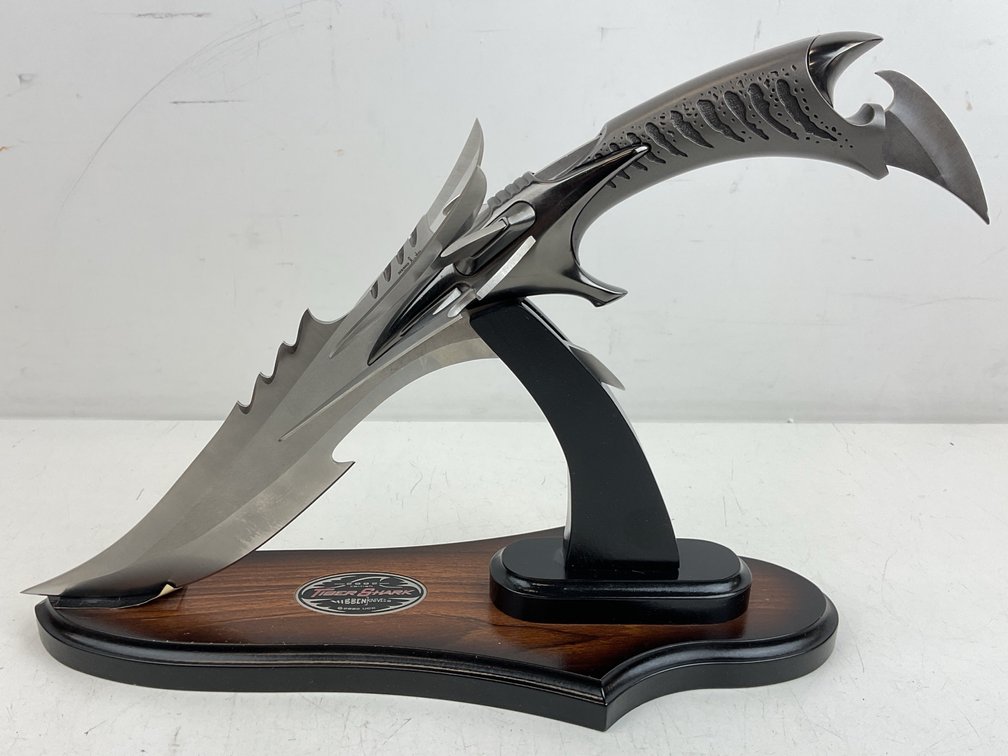 United Cutlery Gil Hibben Tiger Shark Fantasy Knife with Stand